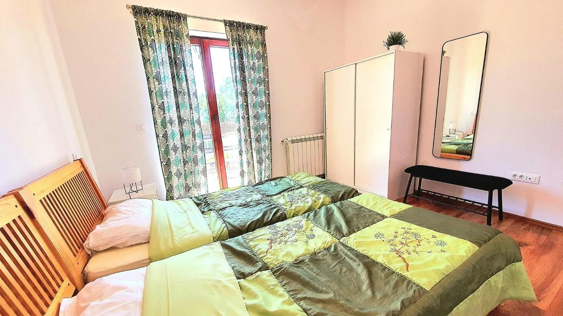 Komfortable, Ruhige Erdgeschoss Ferienwohnung Puntera 0*,  Kroatien